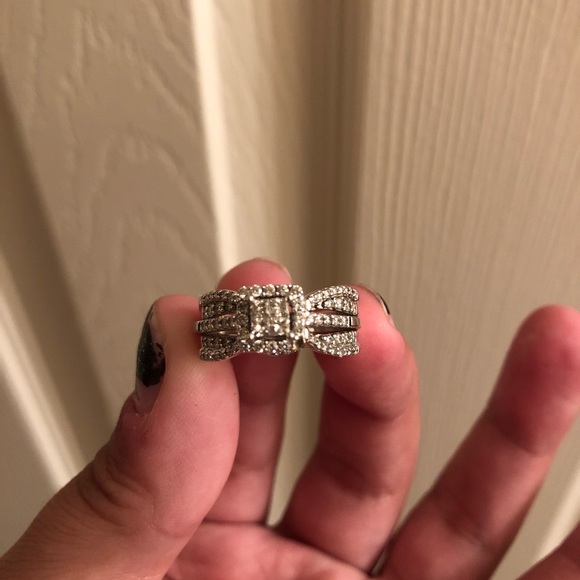 Diamond ring - Picture 5 of 6